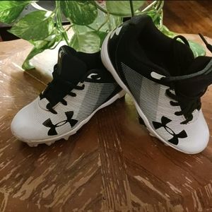Under Armour baseball cleats
